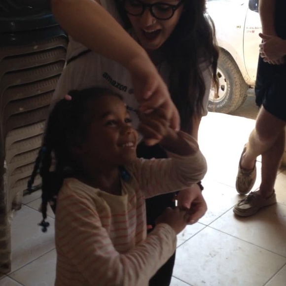 Meet your Posher, Emily - Picture 1 of 1